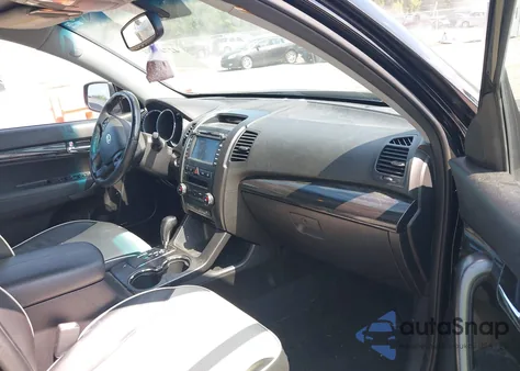 2012 Kia Sorento Sx V6 z USA, uszkodzony, nr VIN 5XYKW4A2XCG232506